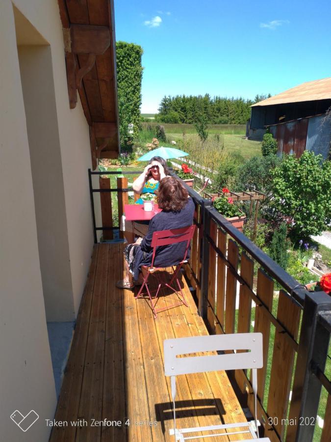 Gite Au Grenier Cosy Lor Esterno foto